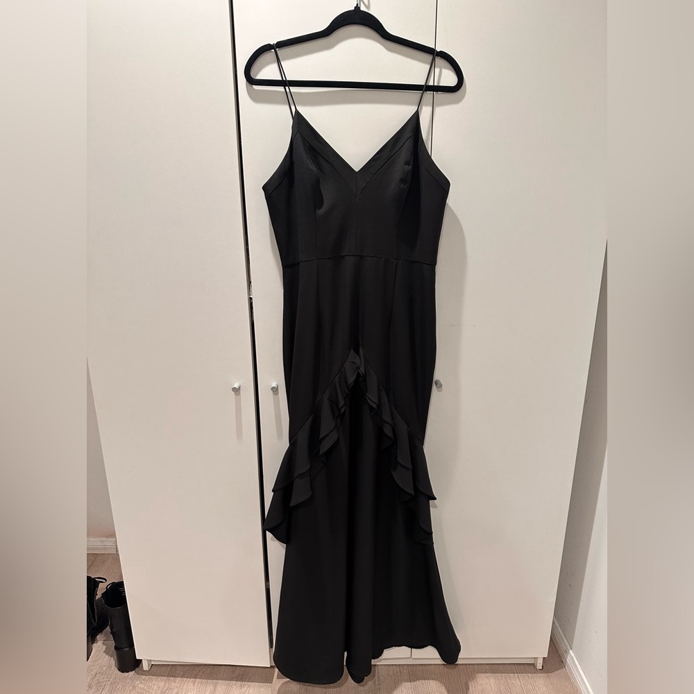 Maxi Ruffles Evening Gown Size L/14 Black